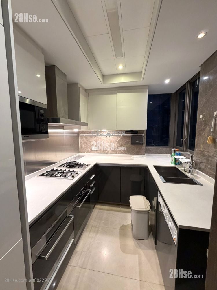 The Austin Rental 3 Bedrooms , 2 Bathrooms 908 ft²