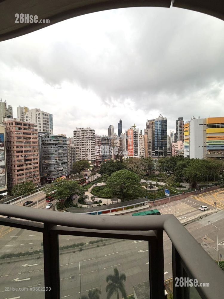 The Austin Rental 3 Bedrooms , 2 Bathrooms 908 ft²