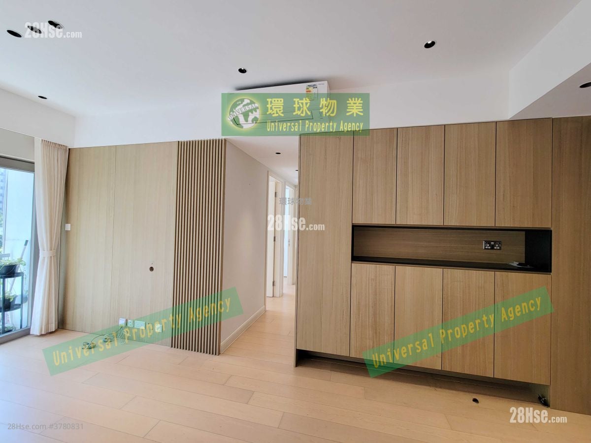 Lexington Hill Rental 3 Bedrooms , 2 Bathrooms 751 ft²