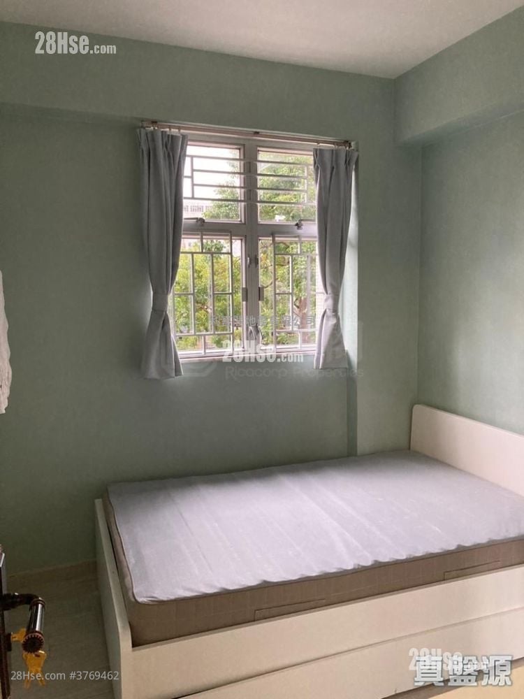 Cheerful Park Sell 2 Bedrooms , 1 Bathroom 378 ft²