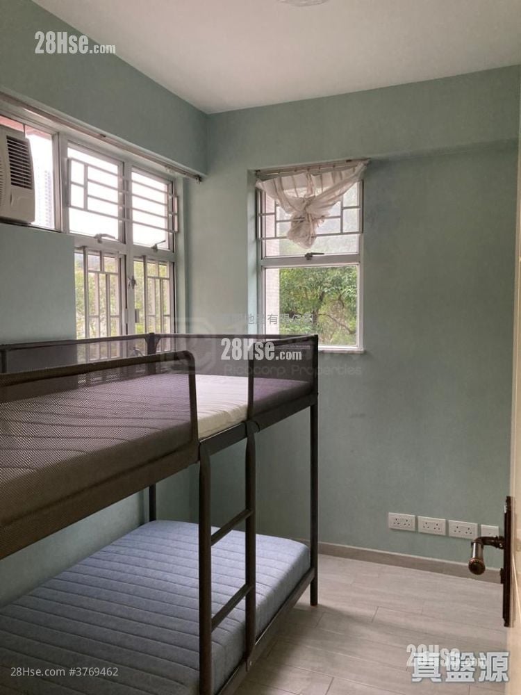 Cheerful Park Sell 2 Bedrooms , 1 Bathroom 378 ft²