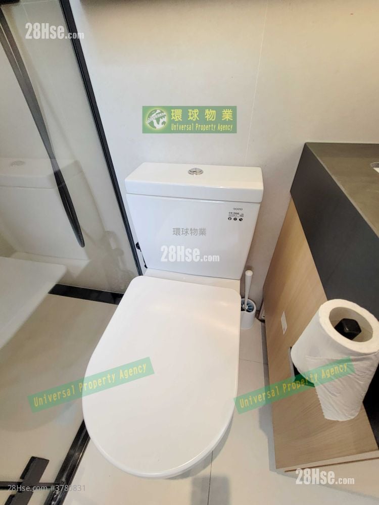 Lexington Hill Rental 3 Bedrooms , 2 Bathrooms 751 ft²