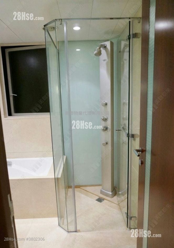 The Harbourside Sell 3 Bedrooms , 3 Bathrooms 1,015 ft²