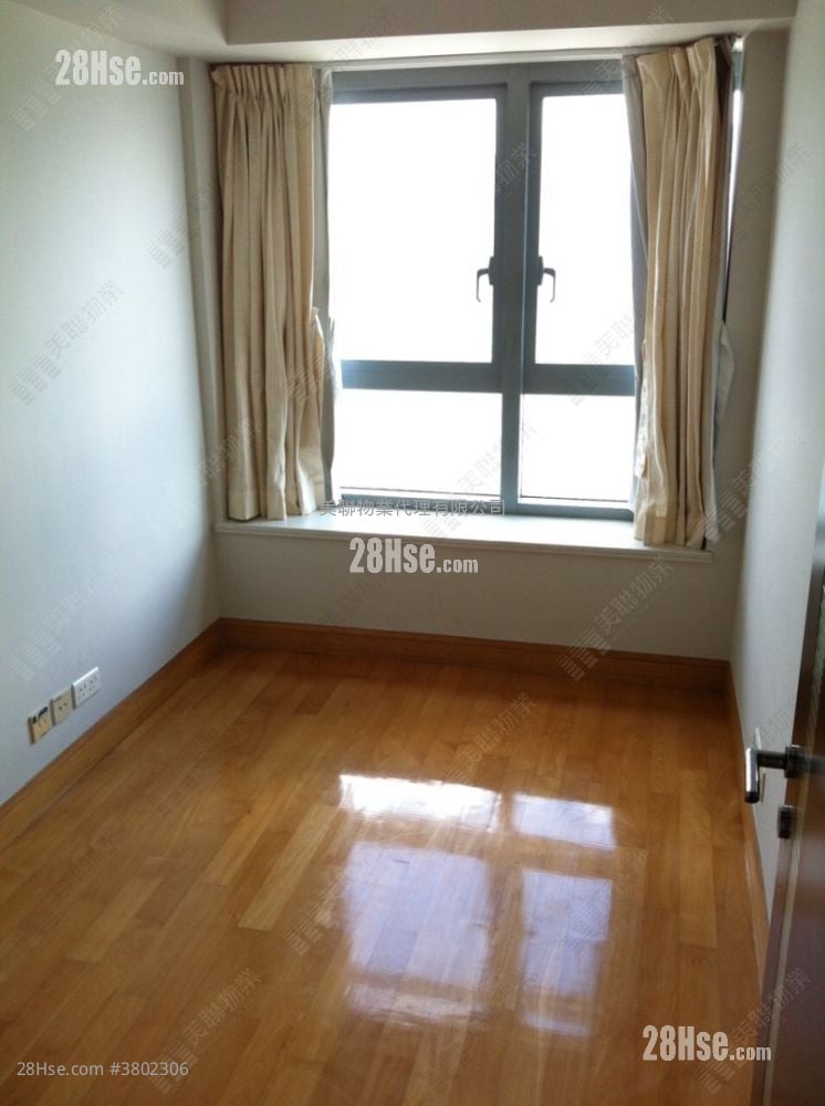 The Harbourside Sell 3 Bedrooms , 3 Bathrooms 1,015 ft²