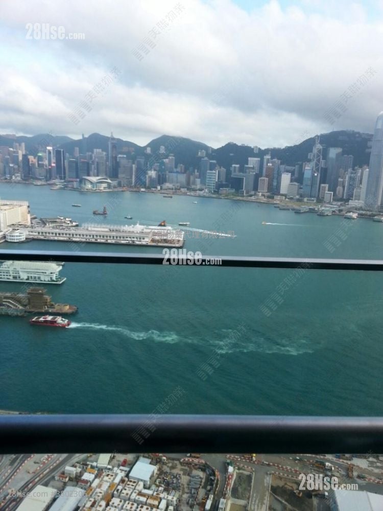 The Harbourside Sell 3 Bedrooms , 3 Bathrooms 1,015 ft²