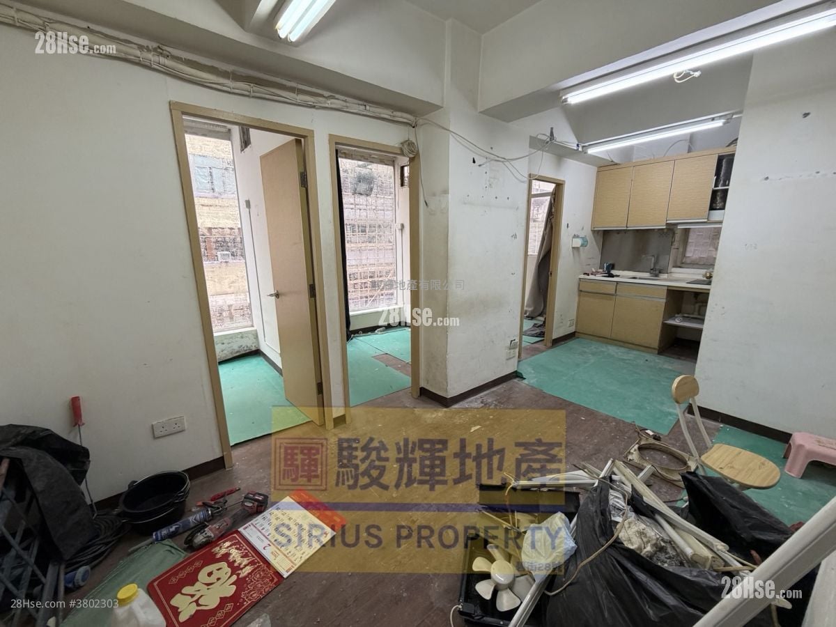 Chung Lee Building Rental 3 Bedrooms , 1 Bathroom 420 ft²