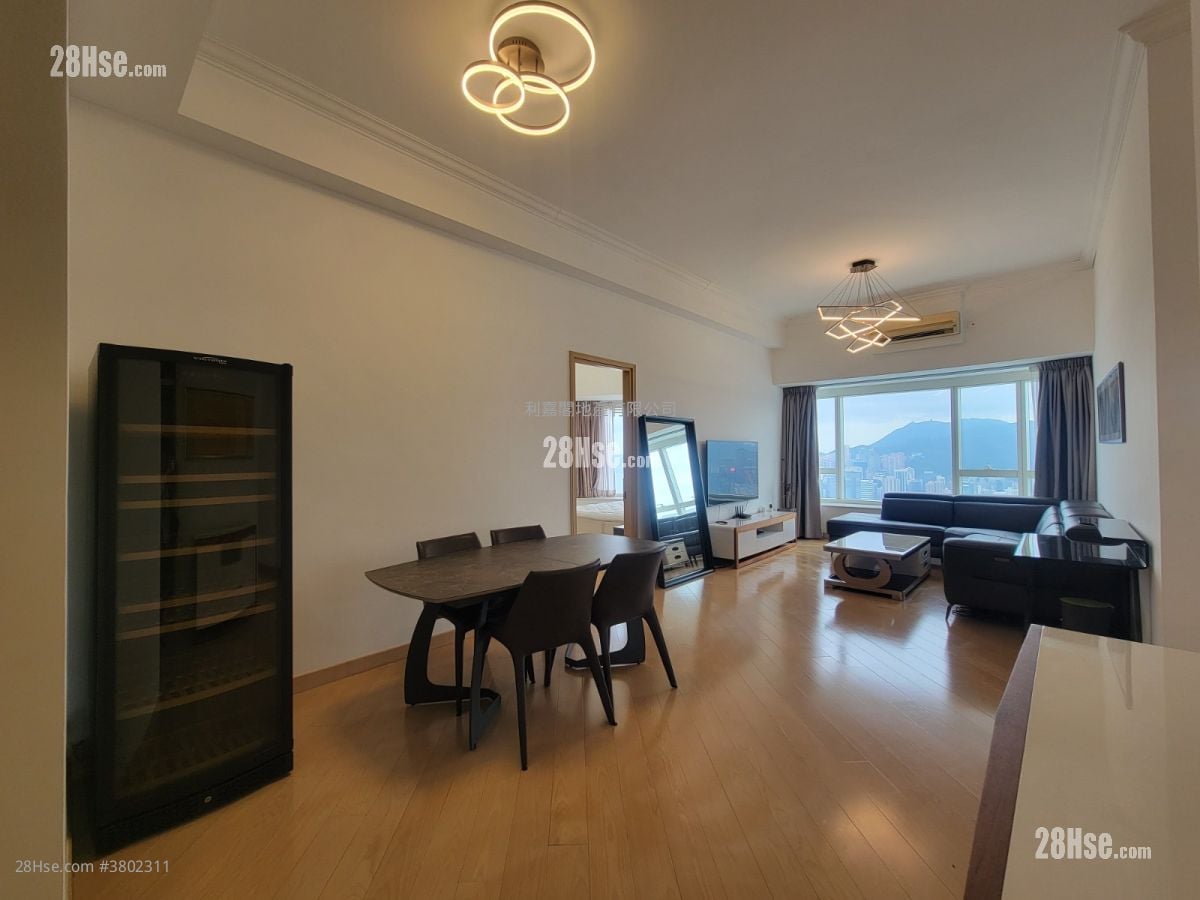 The Masterpiece Rental 3 Bedrooms , 2 Bathrooms 1,474 ft²