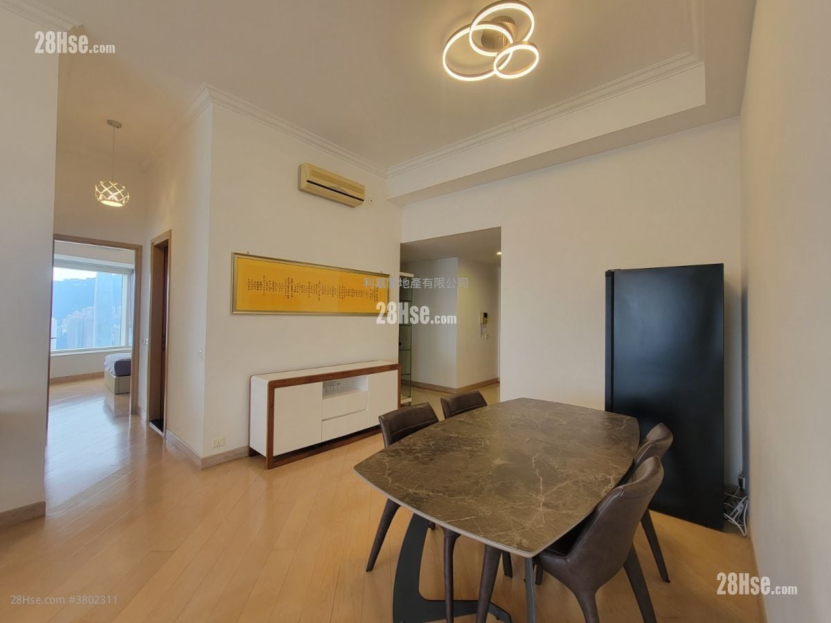 The Masterpiece Rental 3 Bedrooms , 2 Bathrooms 1,474 ft²