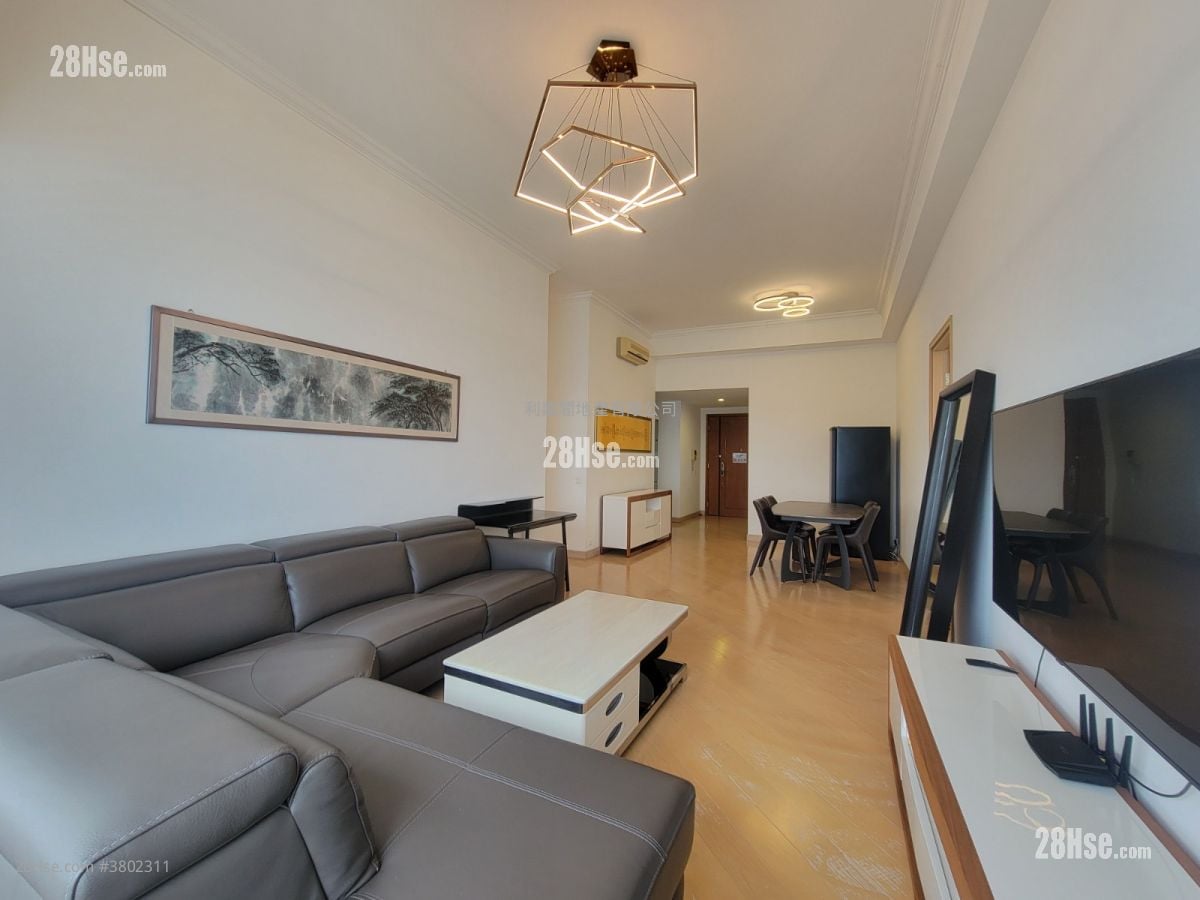 The Masterpiece Rental 3 Bedrooms , 2 Bathrooms 1,474 ft²