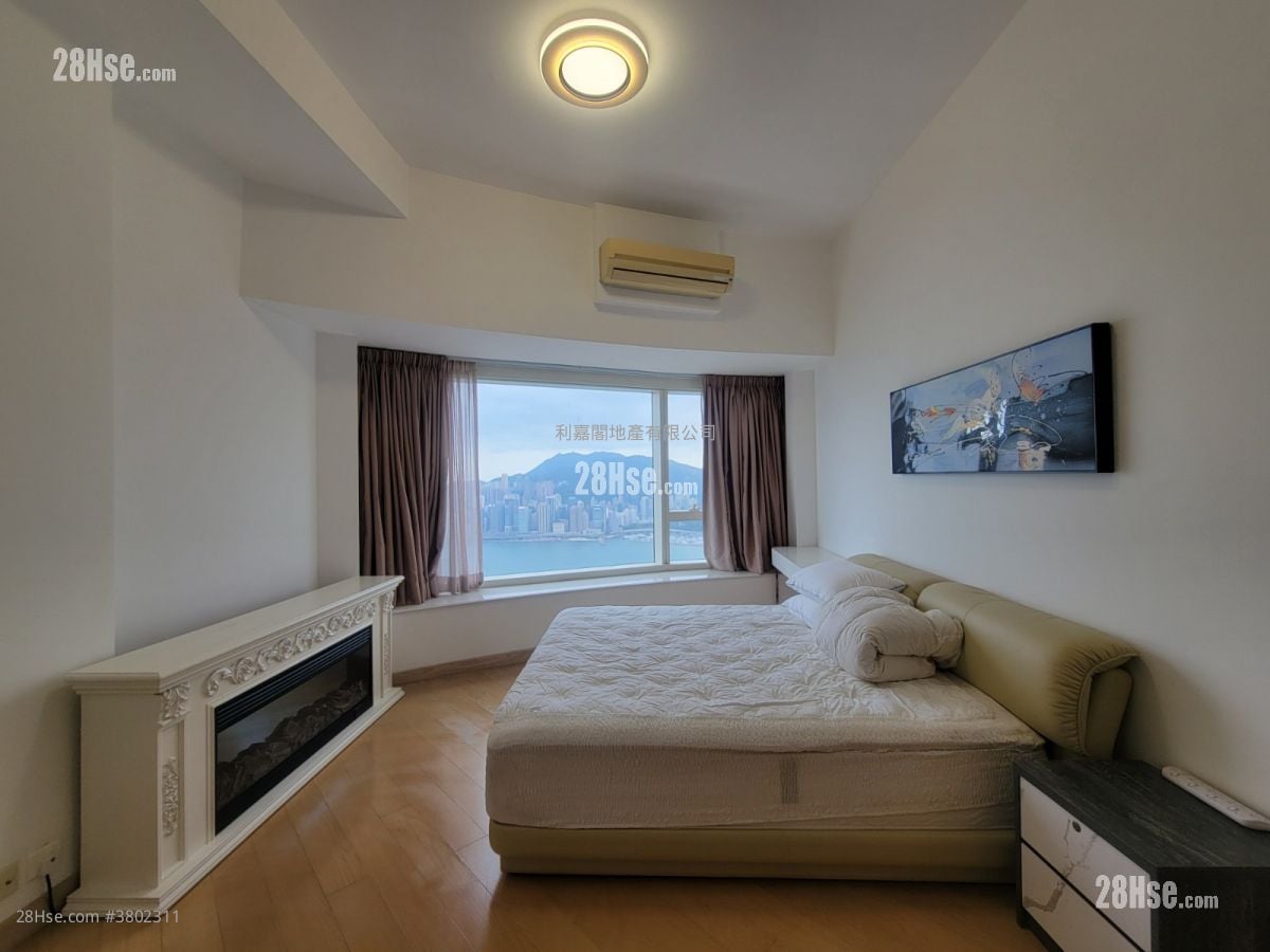 The Masterpiece Rental 3 Bedrooms , 2 Bathrooms 1,474 ft²