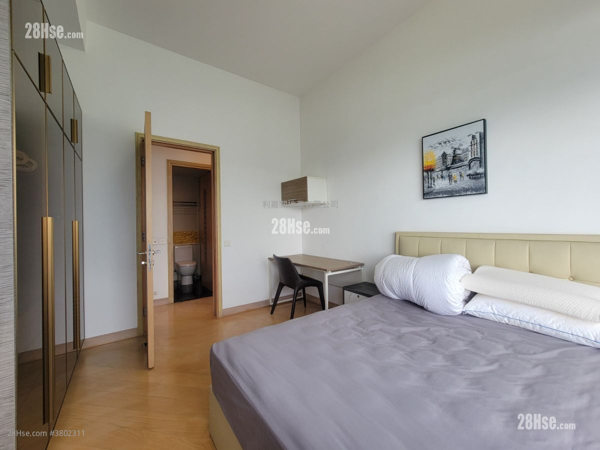 The Masterpiece Rental 3 Bedrooms , 2 Bathrooms 1,474 ft²