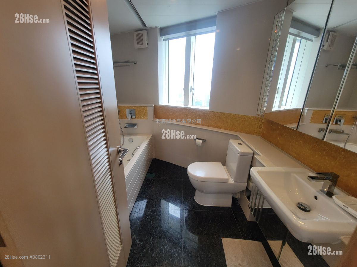 The Masterpiece Rental 3 Bedrooms , 2 Bathrooms 1,474 ft²