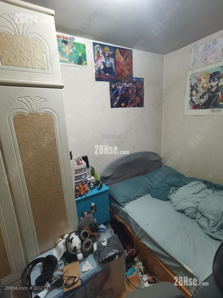 Ching Tai Court Sell 2 Bedrooms 401 ft²