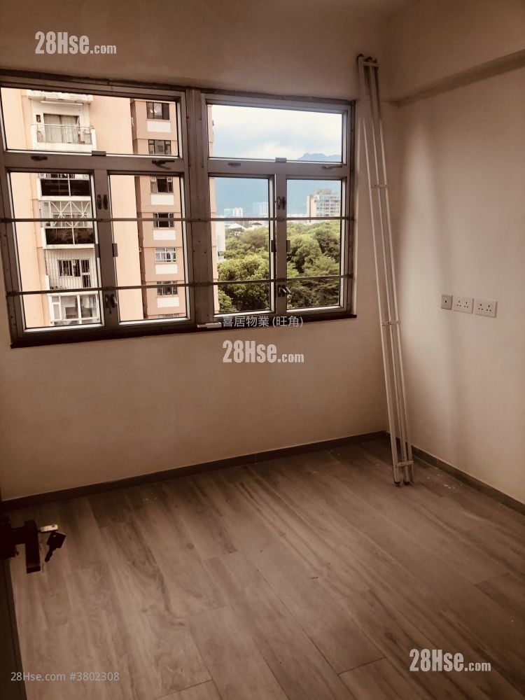 Fu Tao Building Sell 2 Bedrooms , 1 Bathroom