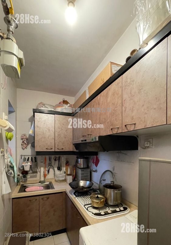 Fanling Town Center Sell 3 Bedrooms 454 ft²