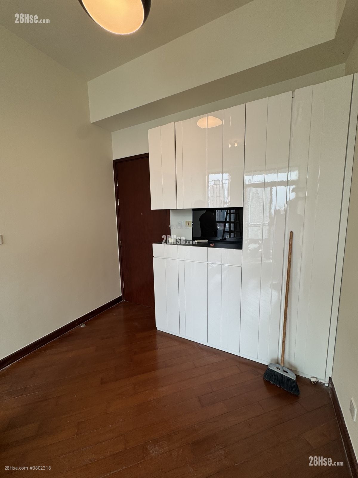 Park Summit Sell 3 Bedrooms 654 ft²