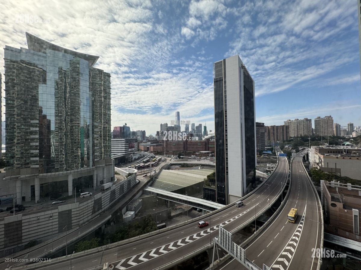 半岛豪庭 租盘 4 房 , 3 浴室 948 平方尺