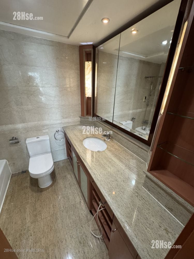 半岛豪庭 租盘 4 房 , 3 浴室 948 平方尺