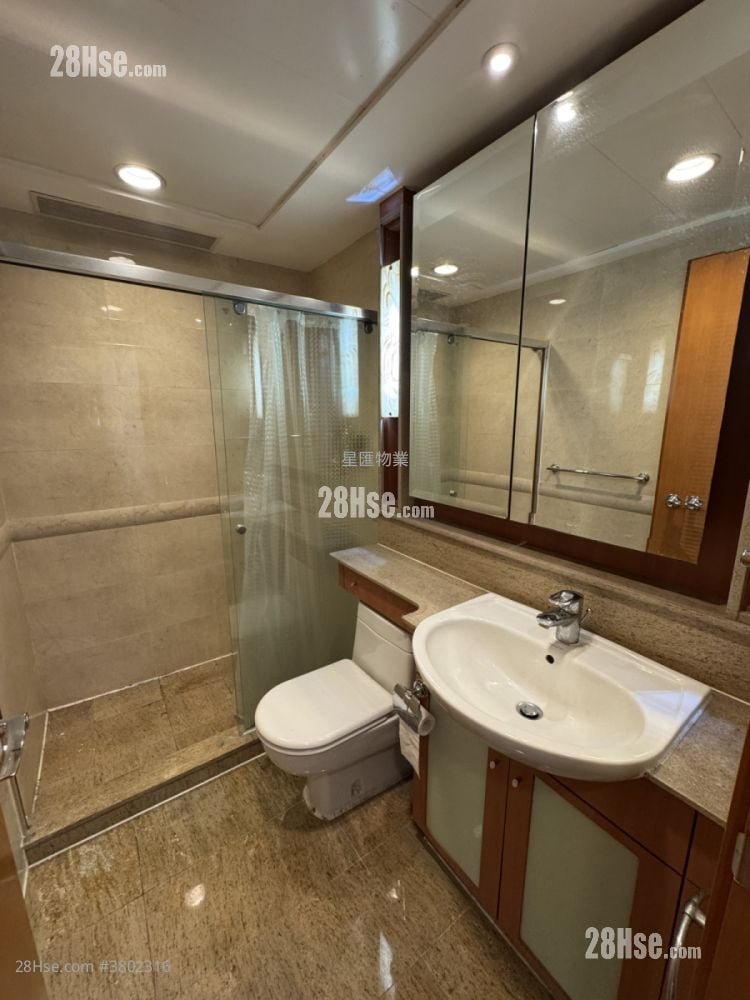 半岛豪庭 租盘 4 房 , 3 浴室 948 平方尺