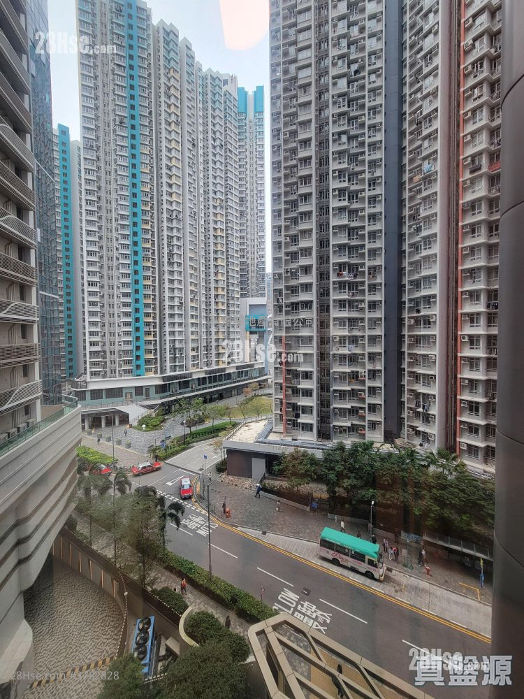 Grand Victoria Sell 3 Bedrooms , 3 Bathrooms 797 ft²