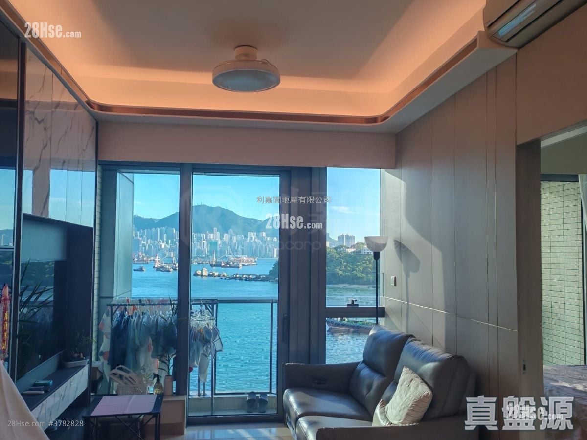 Grand Victoria Sell 3 Bedrooms , 3 Bathrooms 797 ft²