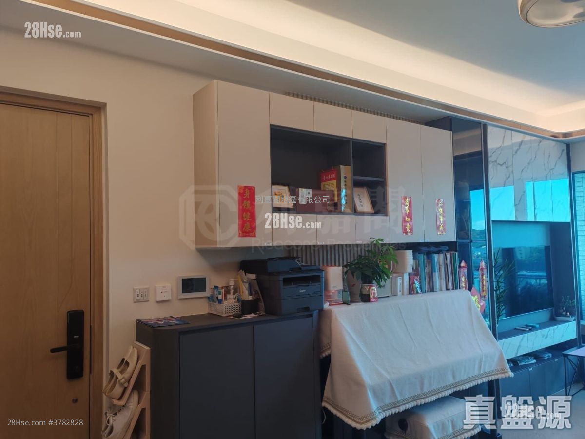 Grand Victoria Sell 3 Bedrooms , 3 Bathrooms 797 ft²