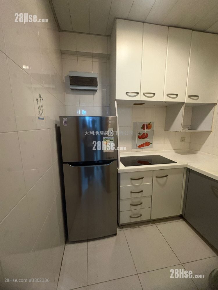 Lee Wah Building Rental 2 Bedrooms 408 ft²