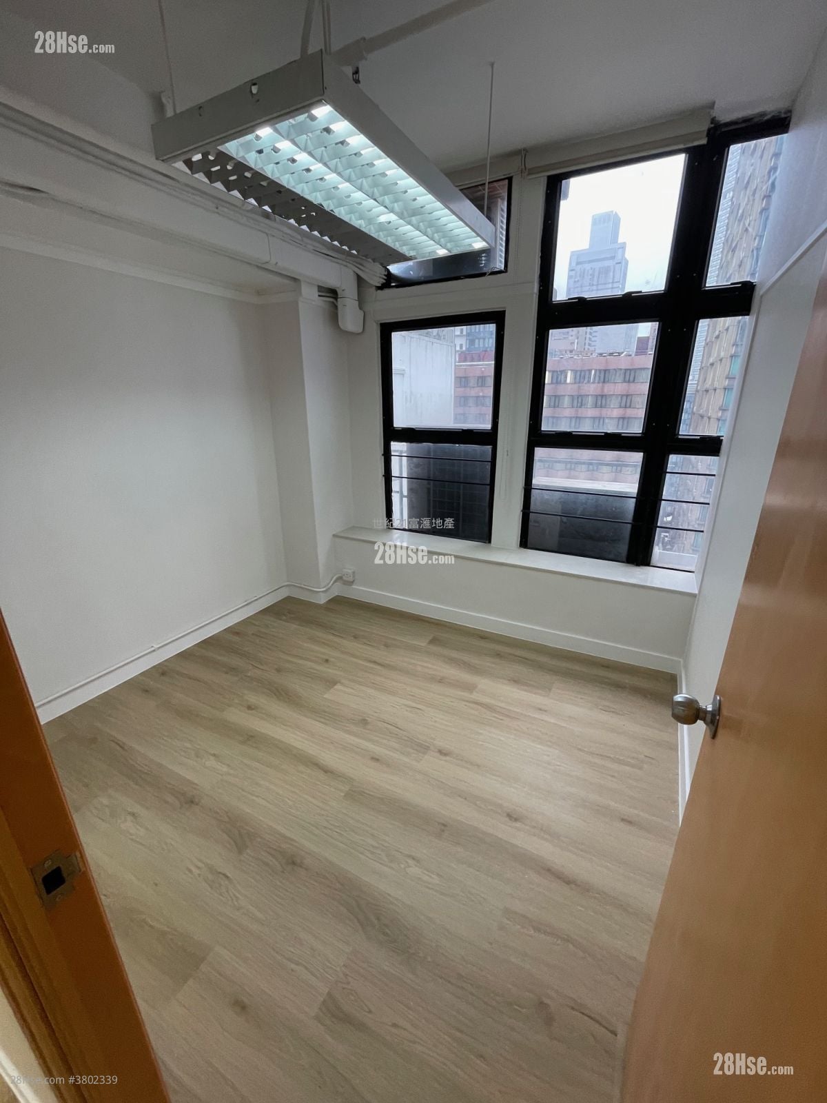 Knutsford Commercial Building Rental 2 Bedrooms