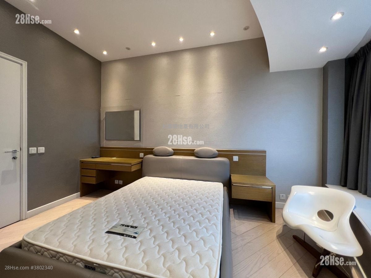 The Masterpiece Rental 3 Bedrooms , 2 Bathrooms 1,466 ft²