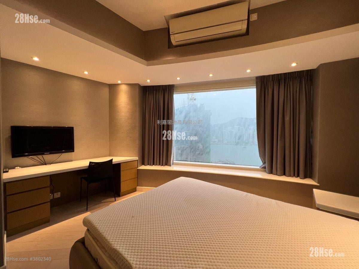 The Masterpiece Rental 3 Bedrooms , 2 Bathrooms 1,466 ft²