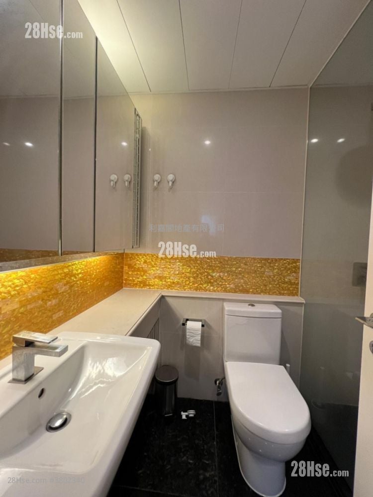 The Masterpiece Rental 3 Bedrooms , 2 Bathrooms 1,466 ft²