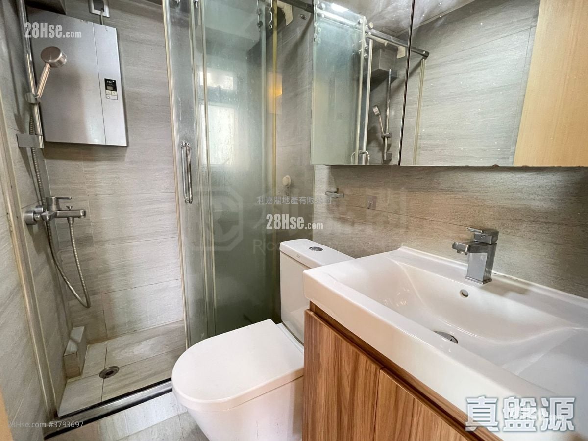 港湾豪庭 售盘 2 房 , 1 浴室 348 平方尺