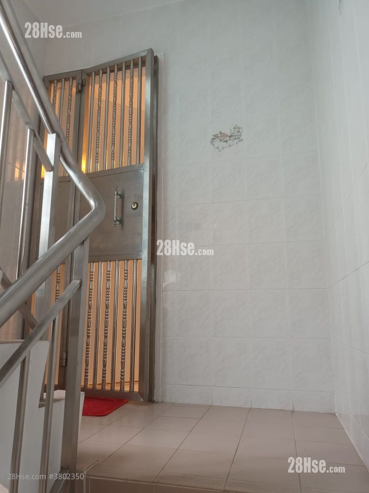 Village Rental 3 Bedrooms , 1 Bathroom