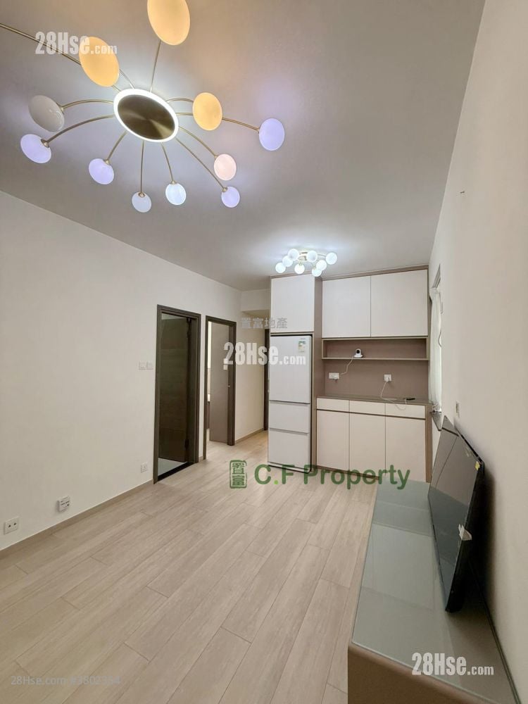Kwai Fong Terrace Sell 3 Bedrooms , 1 Bathroom 473 ft²