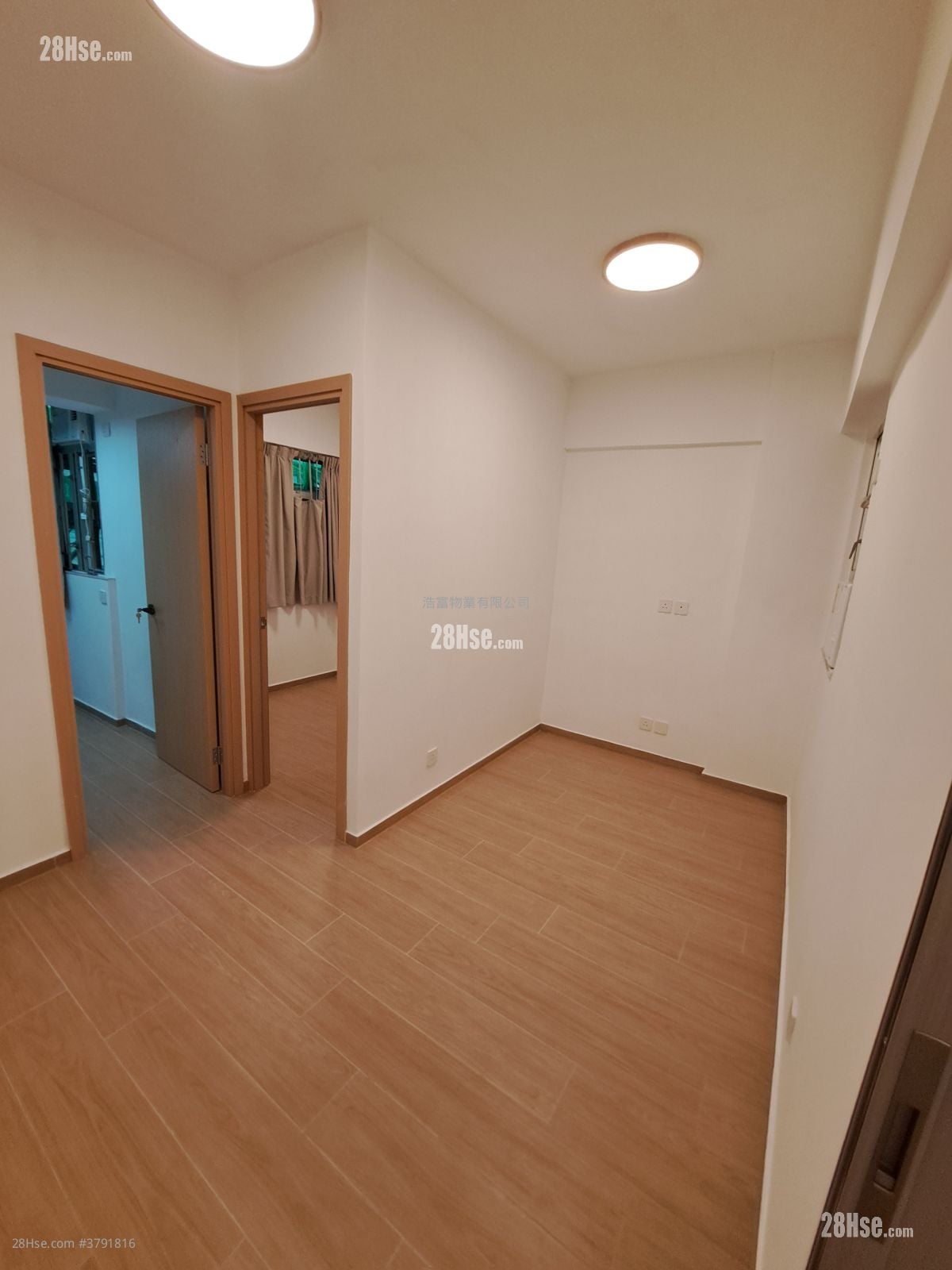 Fok Cheong Building Rental 2 Bedrooms , 1 Bathroom 326 ft²