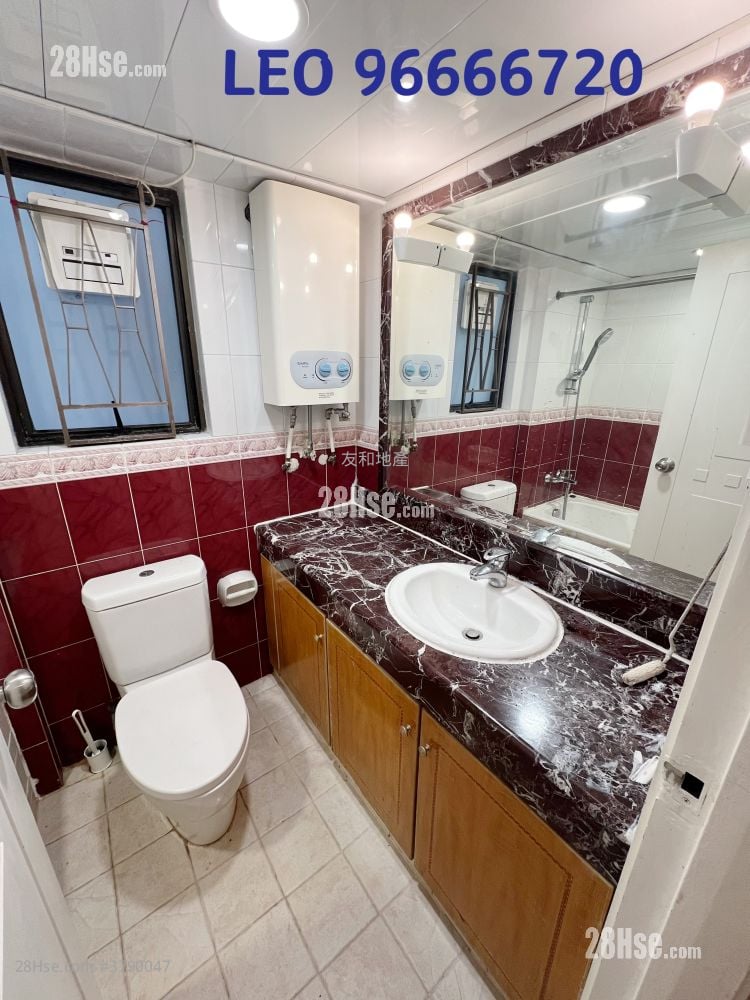 碧华花园 租盘 3 房 , 2 浴室 1,211 平方尺