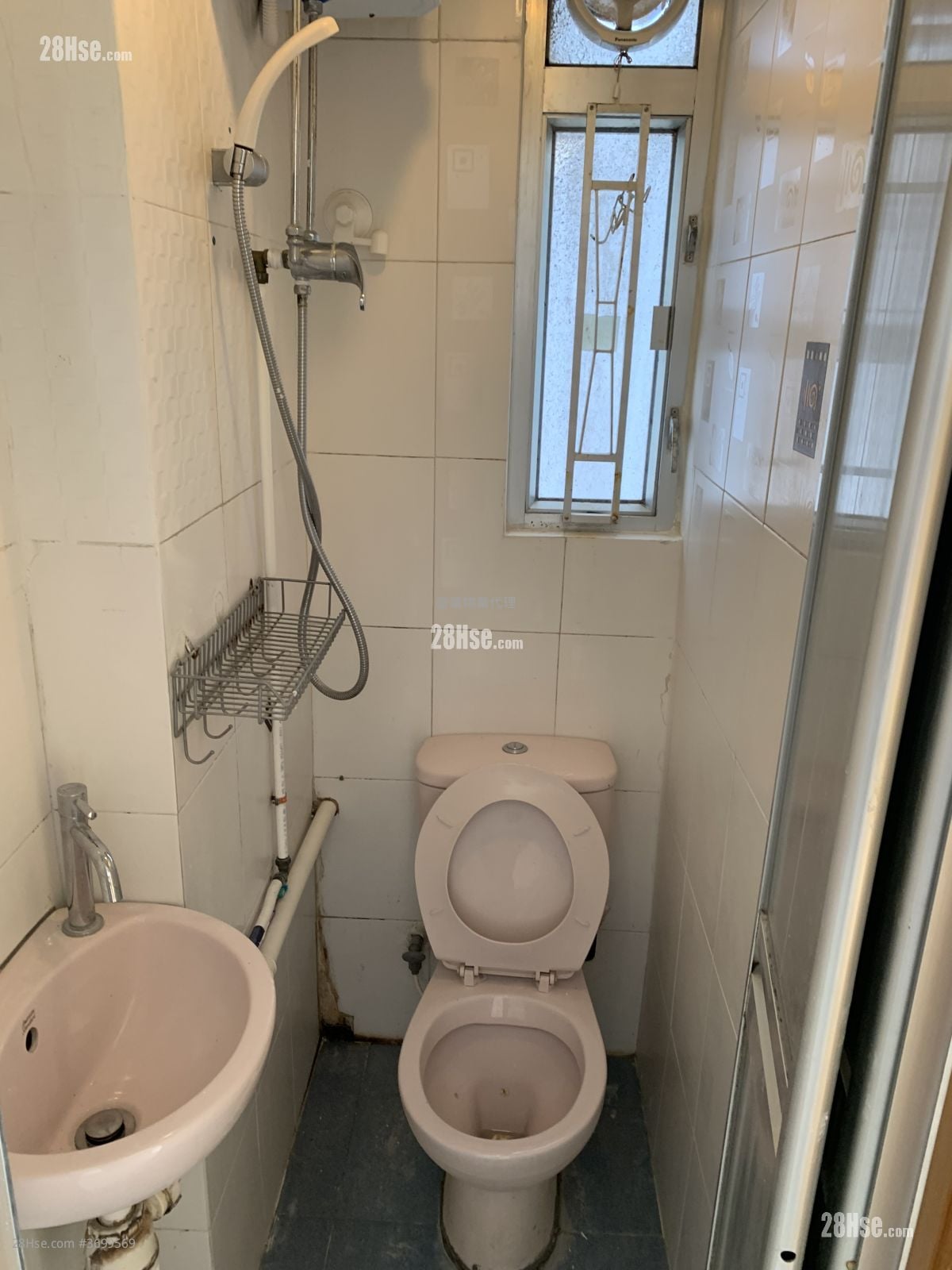 仁乐大厦 租盘 1 房 , 1 浴室 290 平方尺