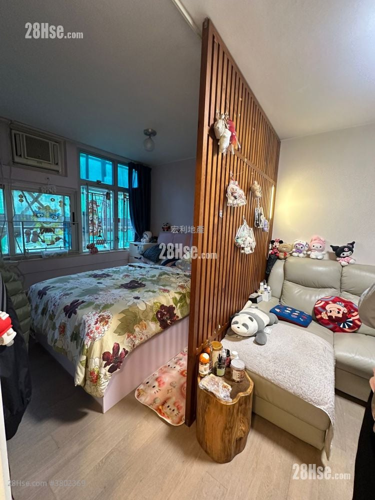 Fung Wah Estate Sell 1 Bedroom , 1 Bathroom 385 ft²