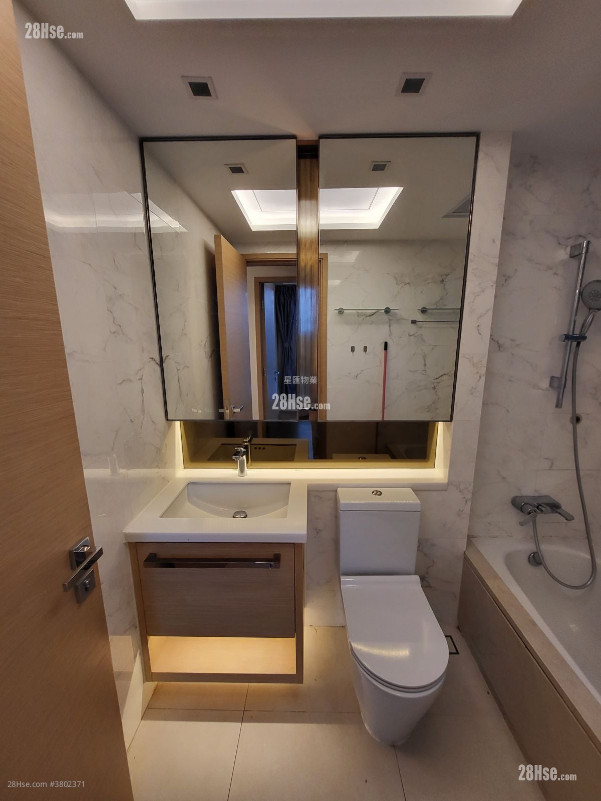 Mantin Heights Sell 2 Bedrooms , 1 Bathroom 595 ft²