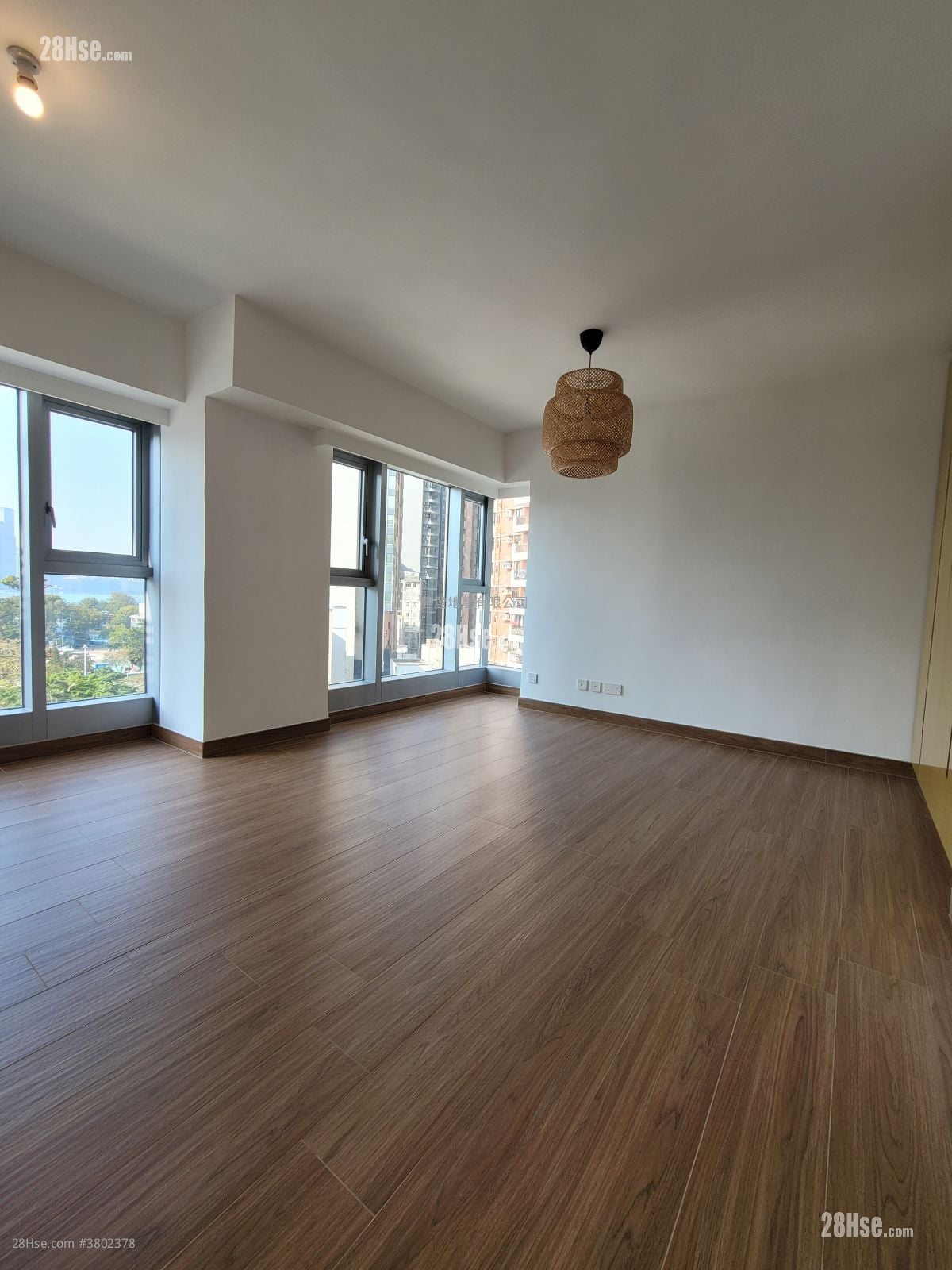 铜锣湾道118号 租盘 2 房 , 2 浴室 848 平方尺