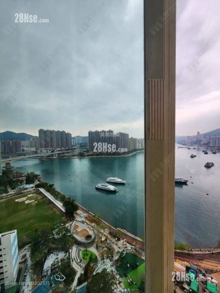 Waterside Plaza Sell 3 Bedrooms 572 ft²