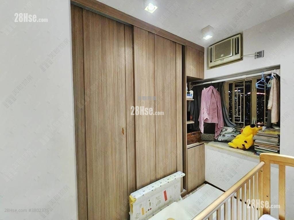 Waterside Plaza Sell 3 Bedrooms 572 ft²