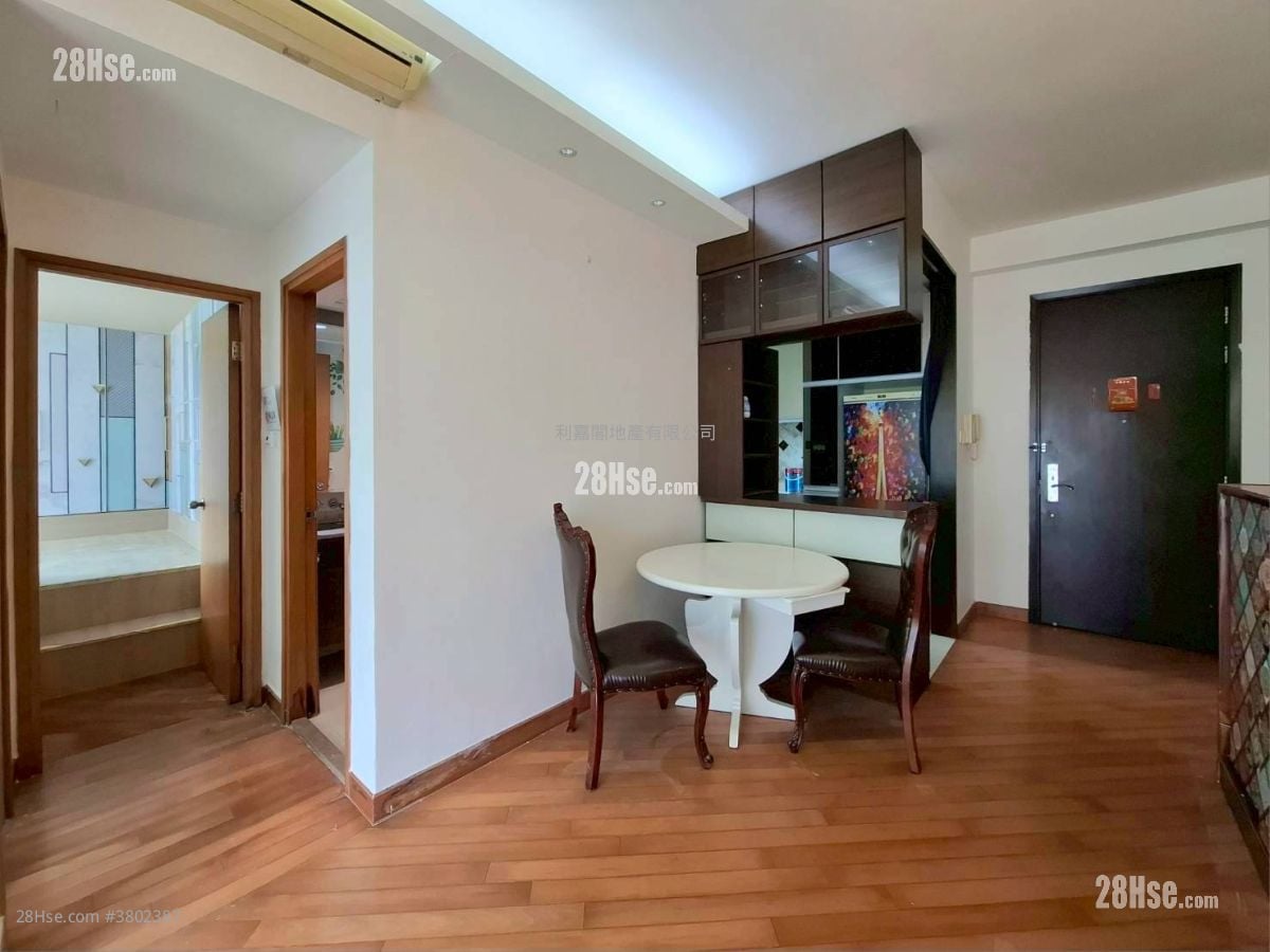 蓝天海岸 售盘 2 房 546 平方尺