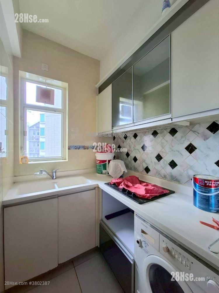 蓝天海岸 售盘 2 房 546 平方尺