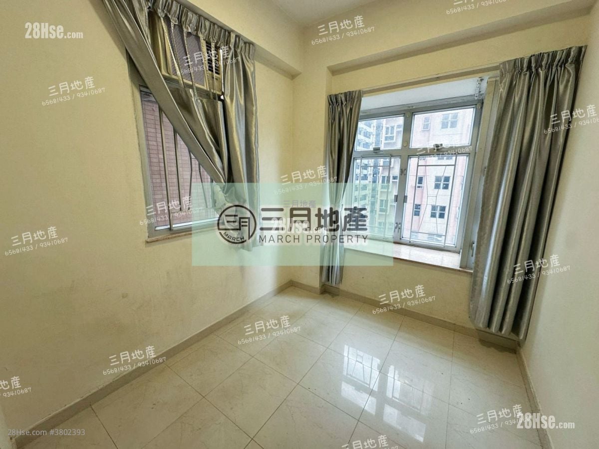 bedroom 1: Hung Wai Building Rental 2 Bedrooms , 1 Bathroom 305 ft²