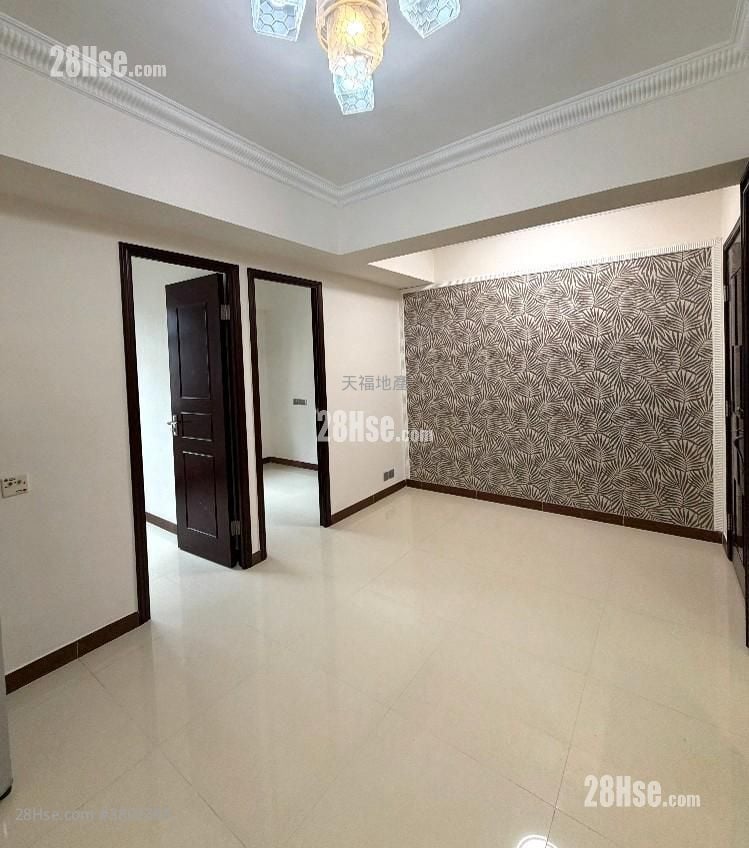Lee Wing Building Sell 2 Bedrooms , 1 Bathroom 284 ft²