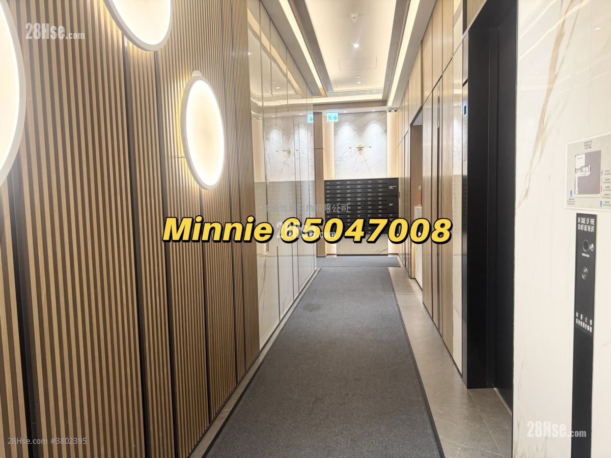 Uptify Sell Studio , 1 Bathroom 172 ft²