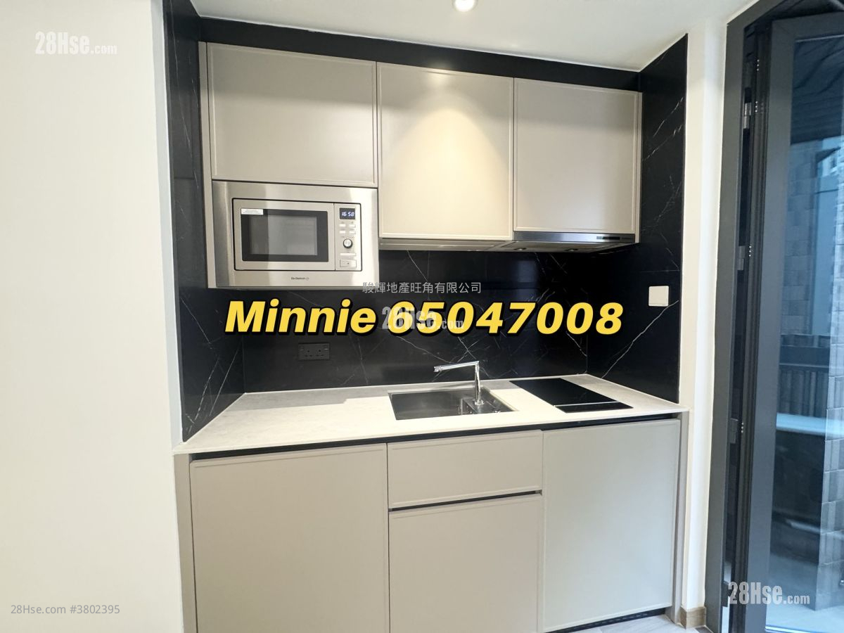 Uptify Sell Studio , 1 Bathroom 172 ft²