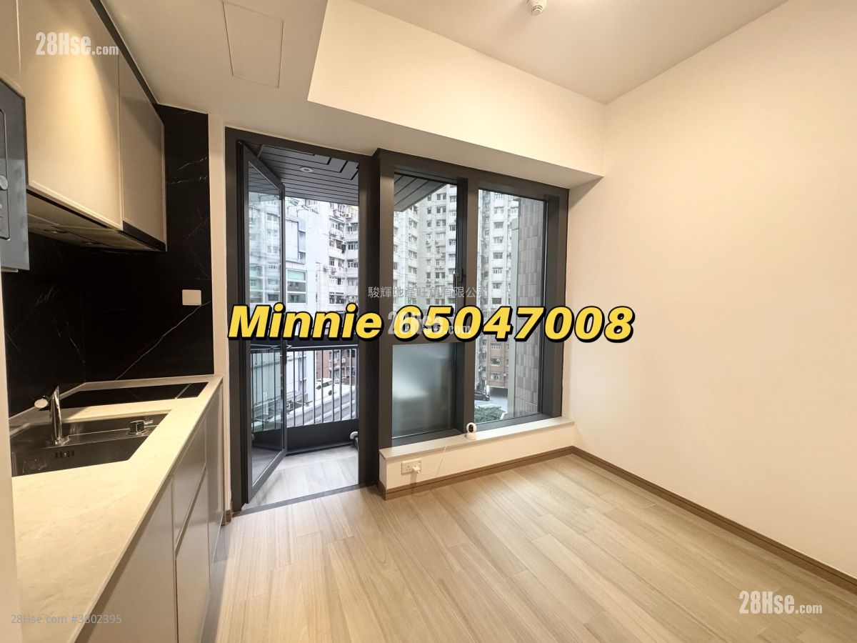 Uptify Sell Studio , 1 Bathroom 172 ft²