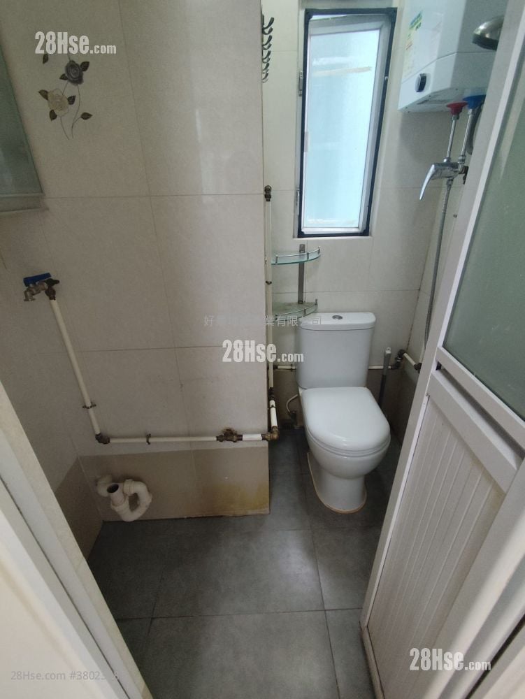 德宝大厦 租盘 2 房 , 1 浴室 278 平方尺